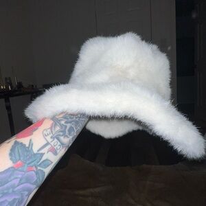 Vintage 1970s fur hat